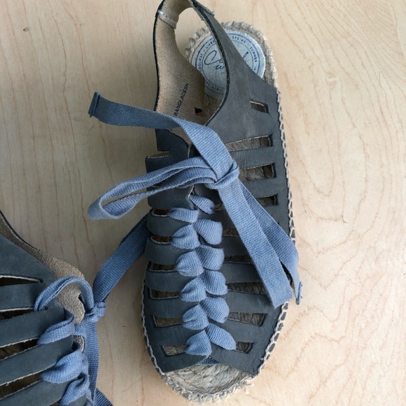 Cool Way Suede Leather Lace Up Sandals - Picture 5 of 8